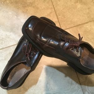 9.5 Mens Borella browns shoes